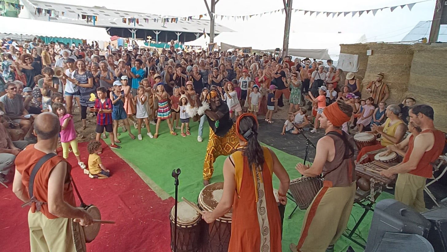 L’association Dalilou offre une véritable immersion en plein cœur de l’Afrique de l’Ouest en proposant des ateliers de percussions africaines.